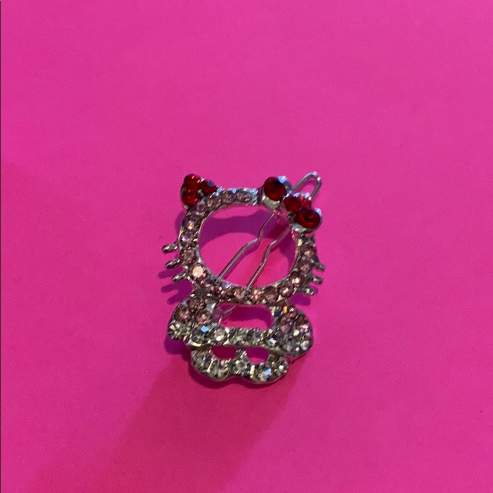 🌹Hello kitty rhinestone hair clip🌹